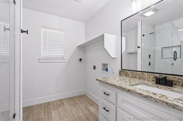 606 W Cherokee Street, Marietta, OK 73448