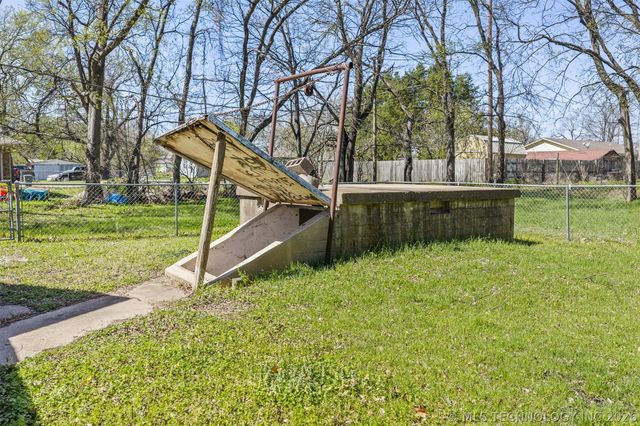 606 W Cherokee Street, Marietta, OK 73448