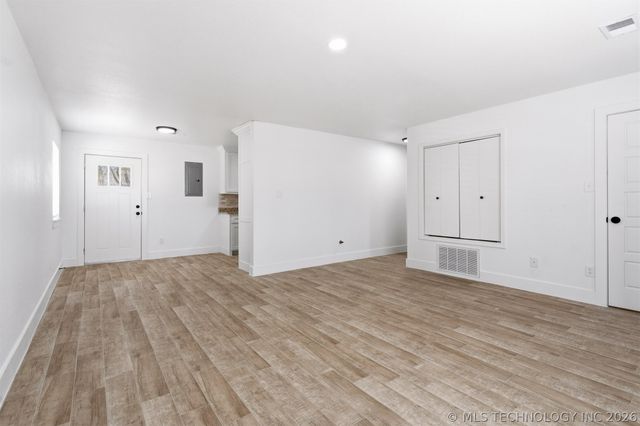 606 W Cherokee Street, Marietta, OK 73448