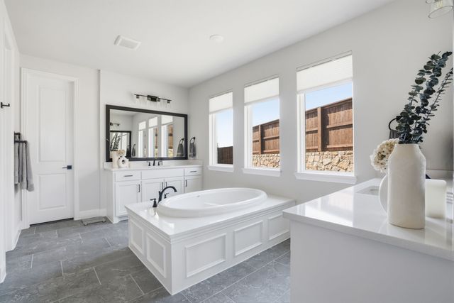 4202 Crown Run Road, Midlothian, TX 76065