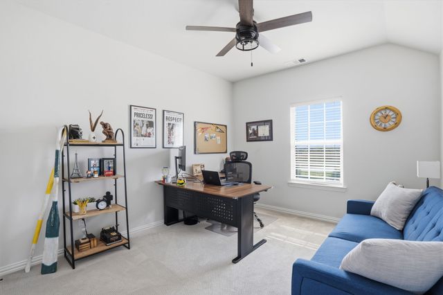 4202 Crown Run Road, Midlothian, TX 76065