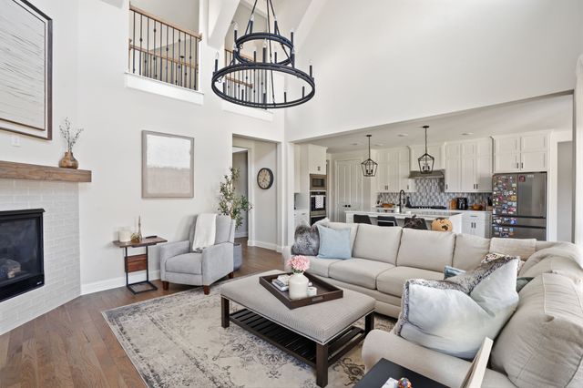 4202 Crown Run Road, Midlothian, TX 76065
