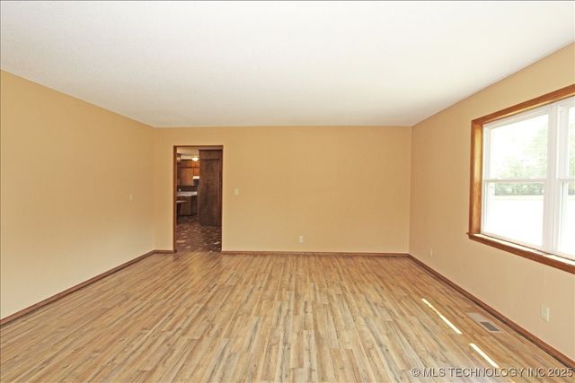 700 4th Street, Ramona, OK 74061