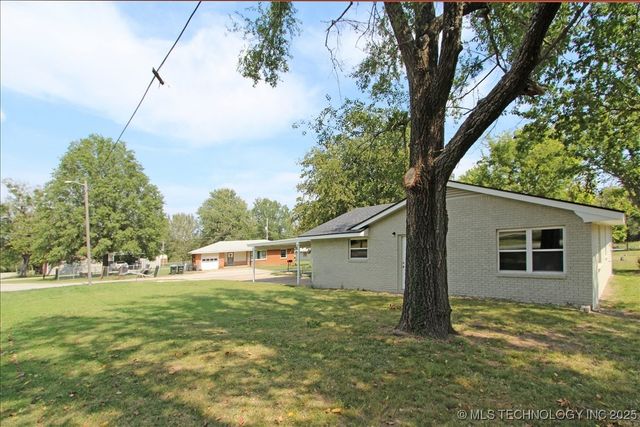 700 4th Street, Ramona, OK 74061