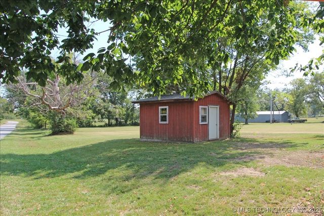 700 4th Street, Ramona, OK 74061