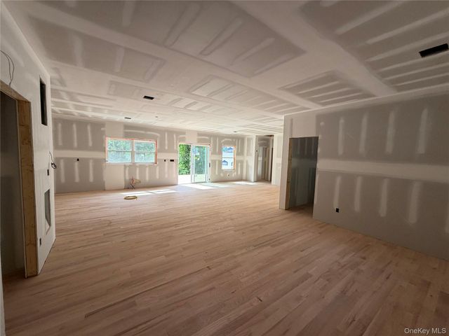 213 Tuckers Corners Road, Highland, NY 12528