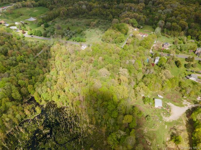 213 Tuckers Corners Road, Highland, NY 12528