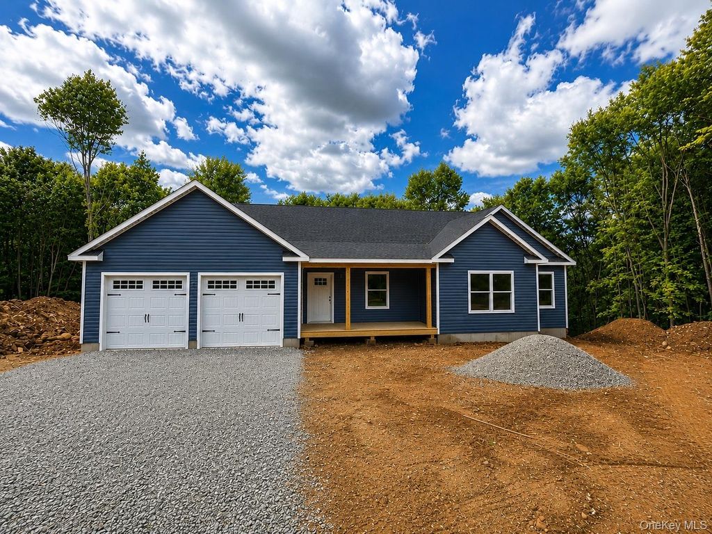 213 Tuckers Corners Road, Highland, NY 12528