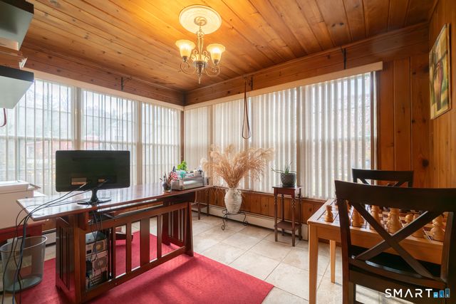 224 Ray Road, New Haven, CT 06515