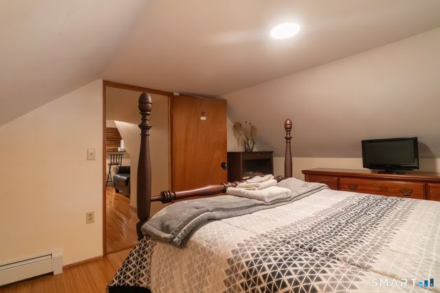 224 Ray Road, New Haven, CT 06515