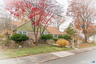 224 Ray Road, New Haven, CT 06515