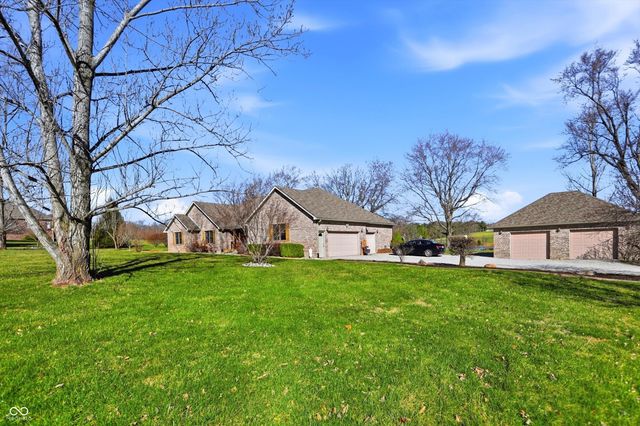 11638 N Stone Hedge Lane, Mooresville, IN 46158