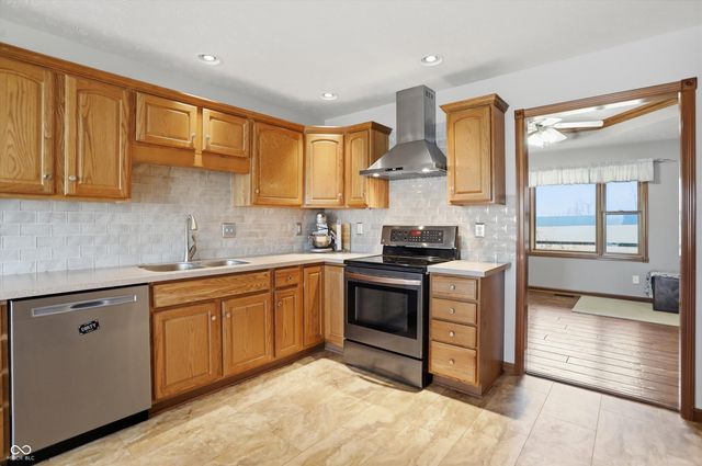 11638 N Stone Hedge Lane, Mooresville, IN 46158