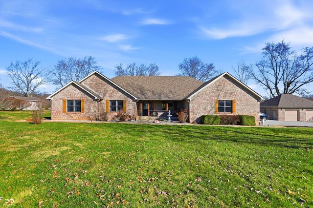 11638 N Stone Hedge Lane, Mooresville, IN 46158