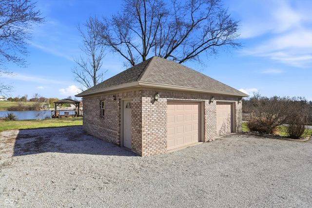 11638 N Stone Hedge Lane, Mooresville, IN 46158