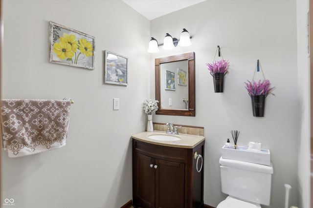 11638 N Stone Hedge Lane, Mooresville, IN 46158