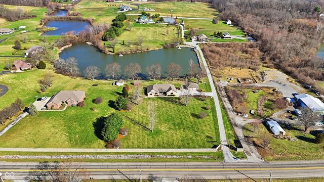 11638 N Stone Hedge Lane, Mooresville, IN 46158