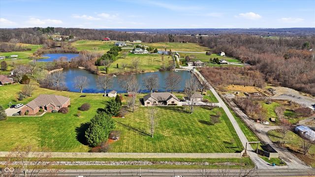 11638 N Stone Hedge Lane, Mooresville, IN 46158