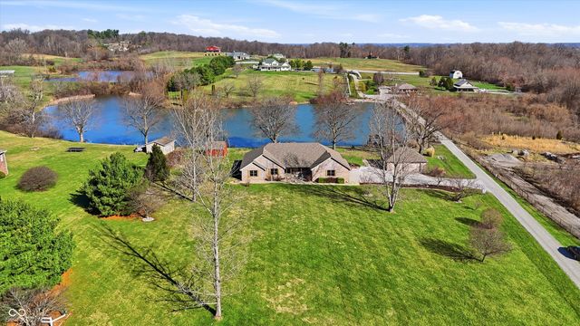 11638 N Stone Hedge Lane, Mooresville, IN 46158