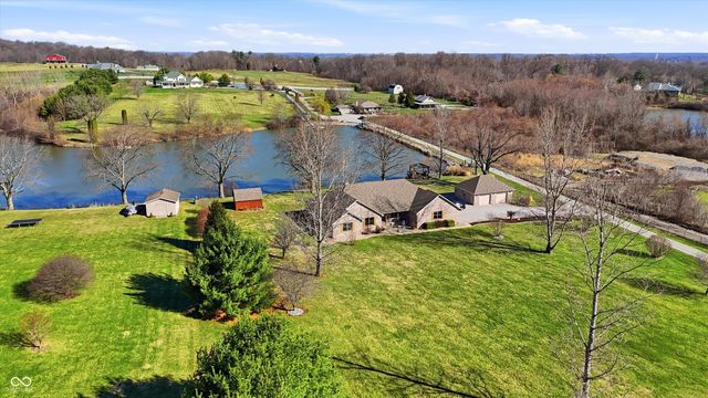 11638 N Stone Hedge Lane, Mooresville, IN 46158