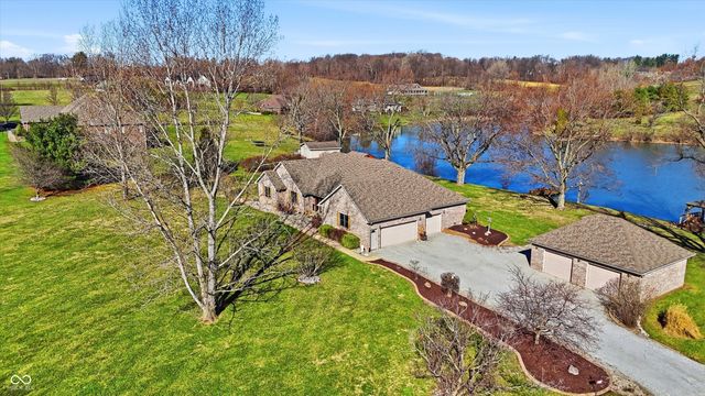 11638 N Stone Hedge Lane, Mooresville, IN 46158