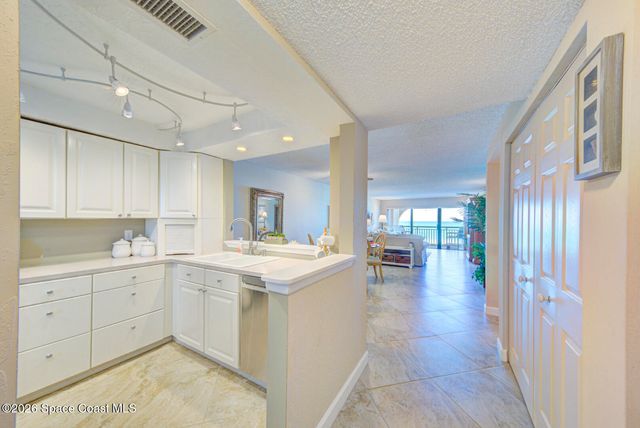 1305 S Atlantic Avenue 540, Cocoa Beach, FL 32931