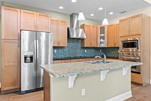 3353 SCHOOLHOUSE RD, St Cloud, FL 34773