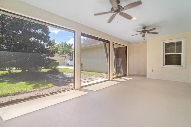 3353 SCHOOLHOUSE RD, St Cloud, FL 34773