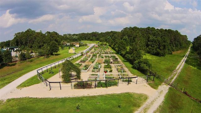 3353 SCHOOLHOUSE RD, St Cloud, FL 34773
