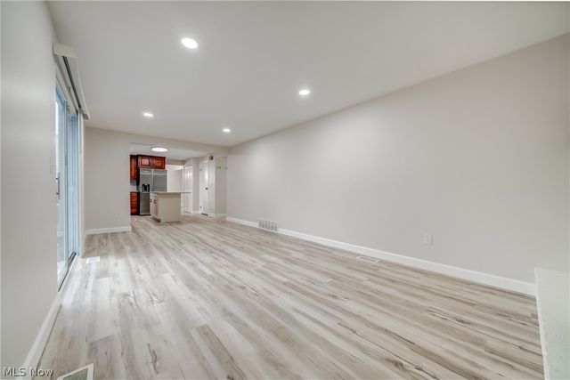 22268 Jonathan Drive, Strongsville, OH 44149