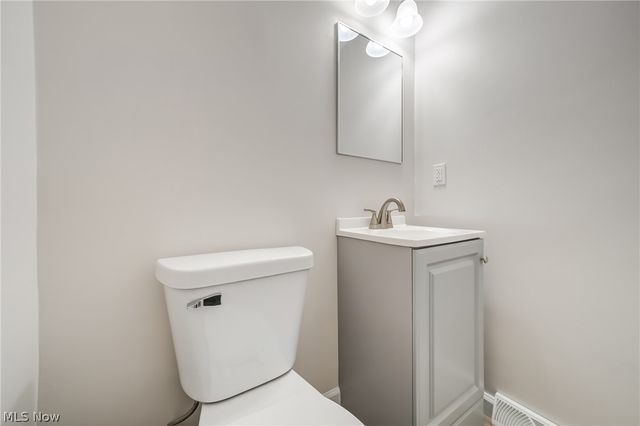 22268 Jonathan Drive, Strongsville, OH 44149