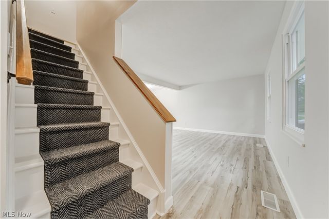 22268 Jonathan Drive, Strongsville, OH 44149