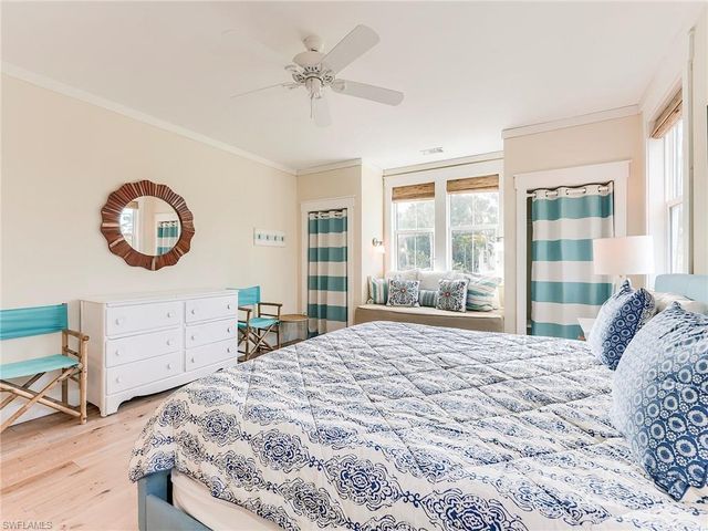 1550 Centre ST, Sanibel, FL 33957