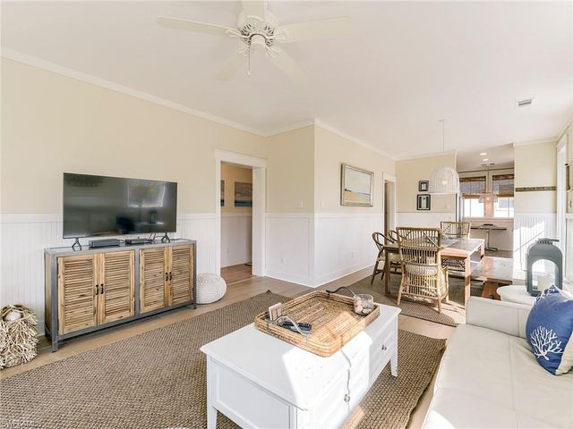 1550 Centre ST, Sanibel, FL 33957