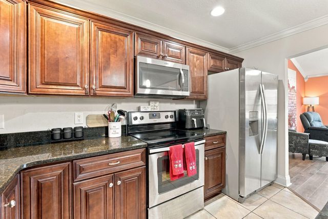 460 Oakham Dr., Conway, SC 29527