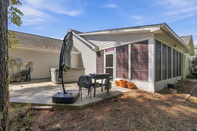 460 Oakham Dr., Conway, SC 29527