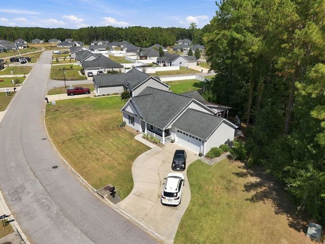 460 Oakham Dr., Conway, SC 29527
