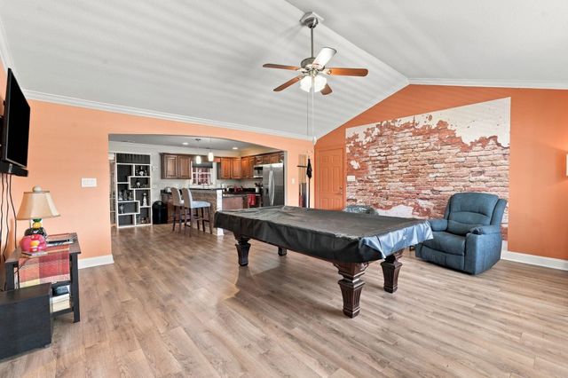 460 Oakham Dr., Conway, SC 29527