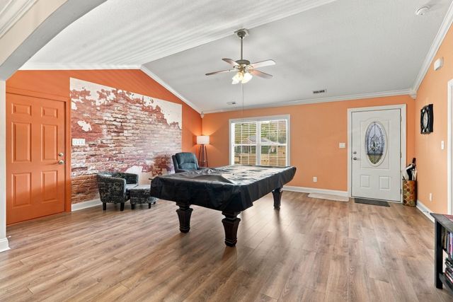 460 Oakham Dr., Conway, SC 29527