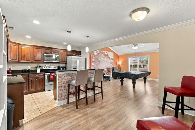 460 Oakham Dr., Conway, SC 29527
