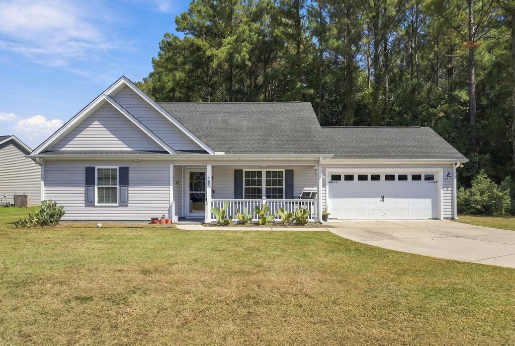 460 Oakham Dr., Conway, SC 29527