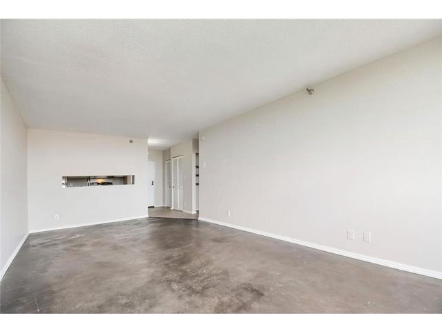 291 7th Street #1702, Saint Paul, MN 55102