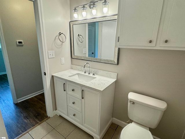 228 Greenridge Drive, Moore, SC 29369