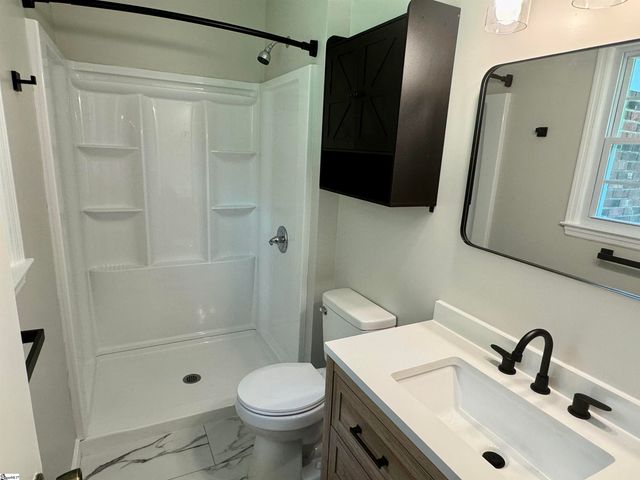 228 Greenridge Drive, Moore, SC 29369