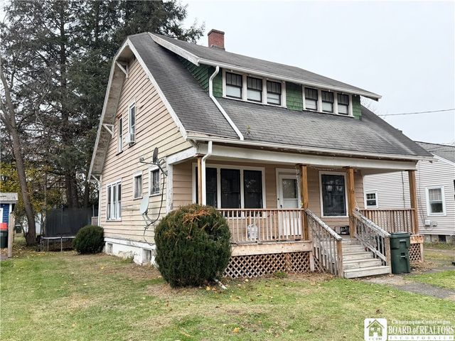 19 Hammond Street, Jamestown, NY 14701