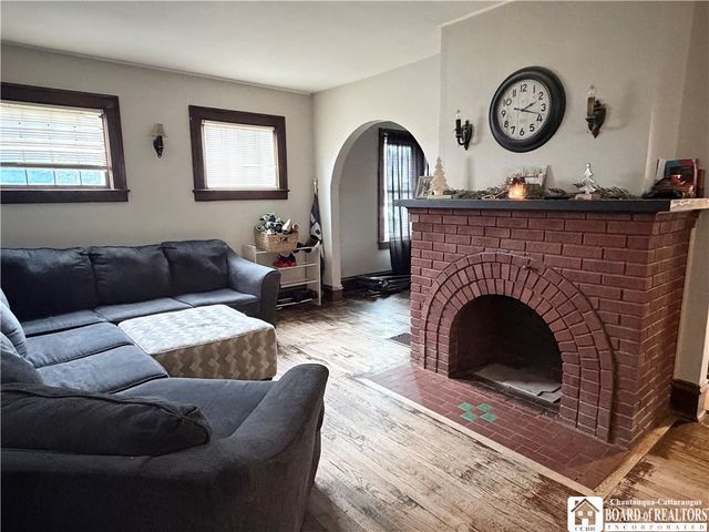 19 Hammond Street, Jamestown, NY 14701