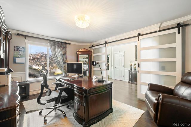 51246 Woodside Drive, Macomb Township, MI 48042