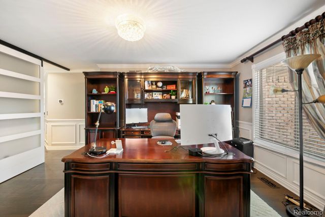 51246 Woodside Drive, Macomb Township, MI 48042