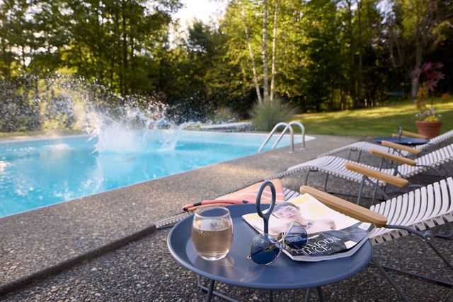 858 Alpine View Road, Stowe, VT 05672