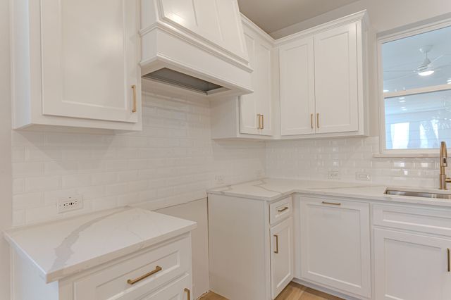 405 Athenia Drive, Fort Worth, TX 76114